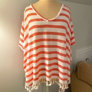 Cover-Up/Tunic/Top (Medium)